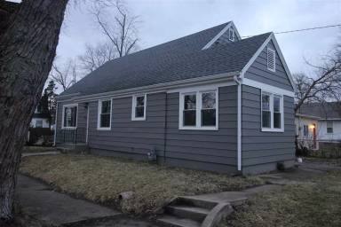 Main picture of 701 Senate Ave