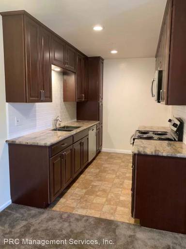 Main picture of 702 E Palm Ave