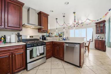 Main picture of 6252 Dorothy Dr