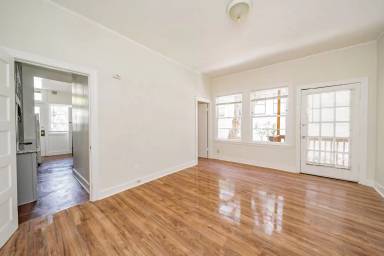 Main picture of 2241 Derby St