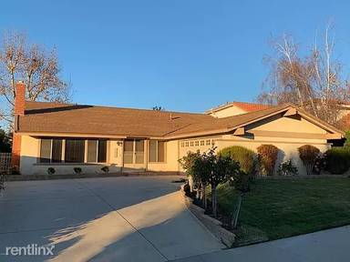 Main picture of 28741 Aries St