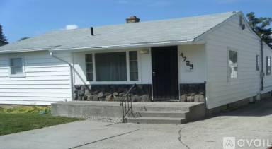Main picture of 4729 N Crestline St