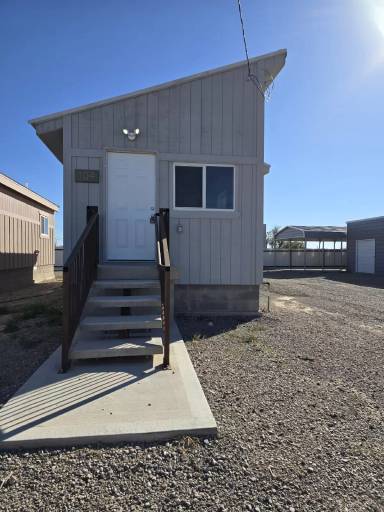 Main picture of 708 W 13th St