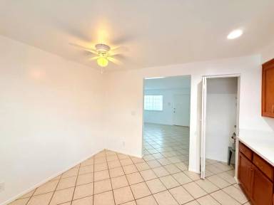 Main picture of 207 N Mathews St