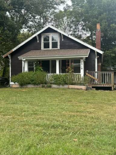 Main picture of 2519 E Cherry St