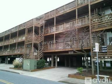 Main picture of 9 46th St