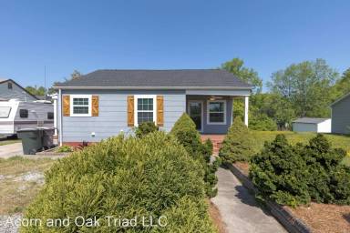 Main picture of 1539 Summit Ave