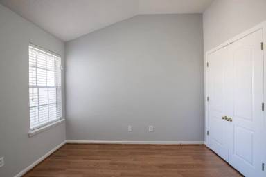 Main picture of 6092 Bartram Village Dr
