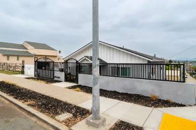 Main picture of 619 S 30th St