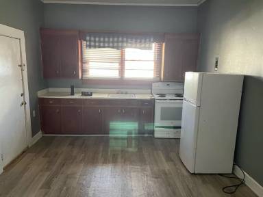 Main picture of 11 11th St