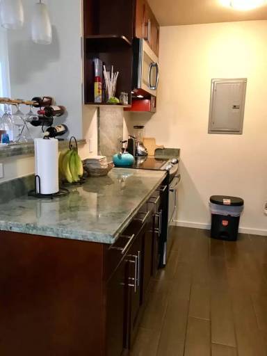 Main picture of 1810 Kaioo Dr