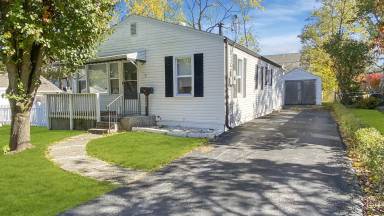 Main picture of 2520 Spencer Ave