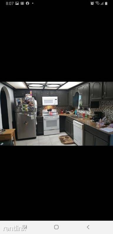 Main picture of 1113 NE 6th St