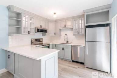 Main picture of 418 4th Ln