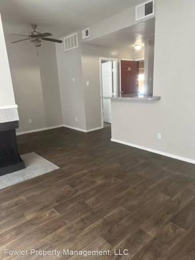 Main picture of Woodbridge Townhomes