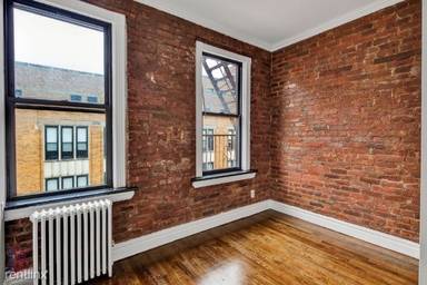 Main picture of 410 E 13th St