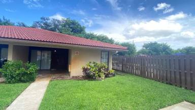 Main picture of 5935 Forest Hill Blvd