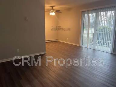 Main picture of 151 W 3rd St