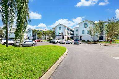 Main picture of 7503 Atlantis Way
