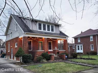 Main picture of 24005 Pickett Ave