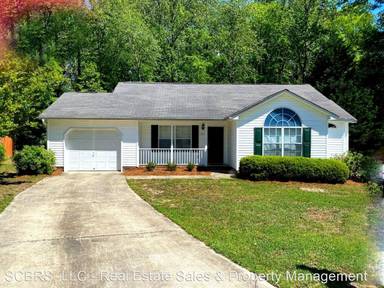 Main picture of 121 Brook Hollow Ct