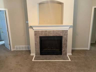 Main picture of 7035 Parkbrook Ln