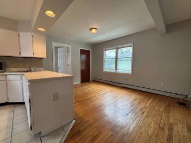 Main picture of 226 Gordon St