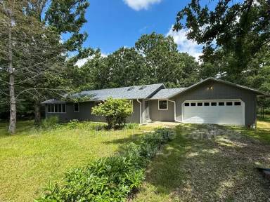 Main picture of 157 Blackbird Dr