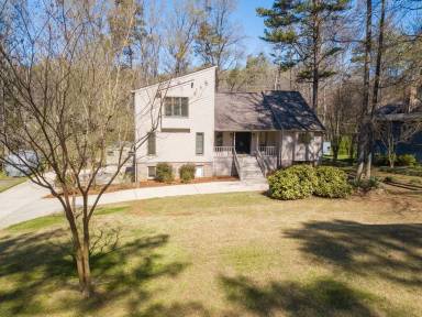 Main picture of 3917 Singletree Rd