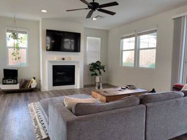 Main picture of 222 Newport Pier Way