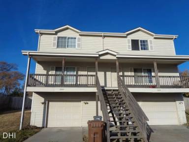 Main picture of 2201 NW 55