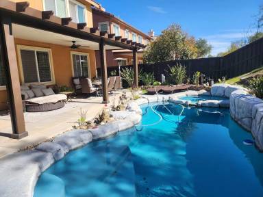 Main picture of 29775 Maxmillian Ave