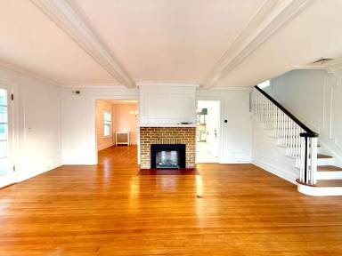Main picture of 14 Janet St
