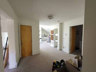 Main picture of 2135 W 30th St