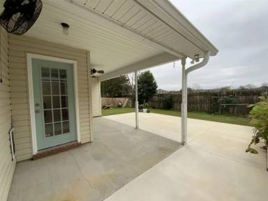 Main picture of 4460 Cool Emerald Dr