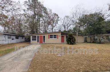 Main picture of 1023 Le Brun Dr
