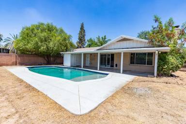 Main picture of 131 E La Jolla Dr