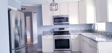 Main picture of 3332 S 60th Ct