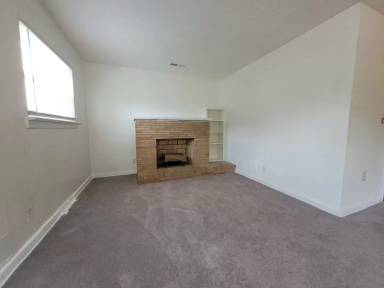 Main picture of 1012 Oaklawn Ave