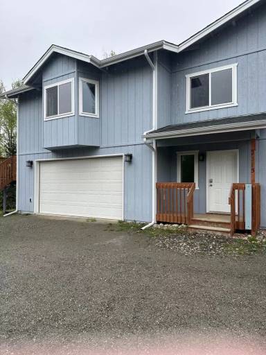 Main picture of 2313 S Gray Birch Cir