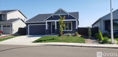 Main picture of 702 Pagget Ave