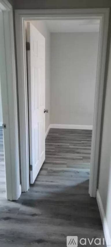 Main picture of 4859 Long Beach Ave