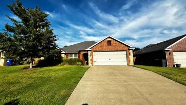 Main picture of 6003 S 37th St