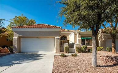 Main picture of 2417 Desert Butte Dr