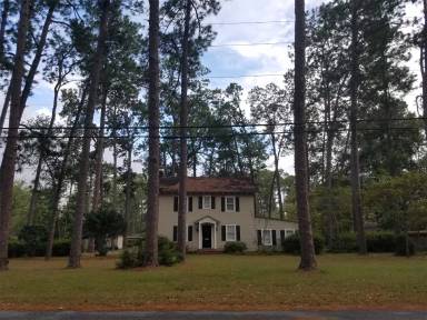 Main picture of 806 Coral Rd