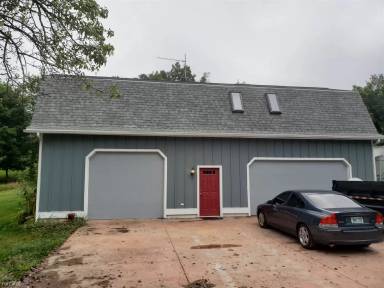 Main picture of 17670 Heim Rd