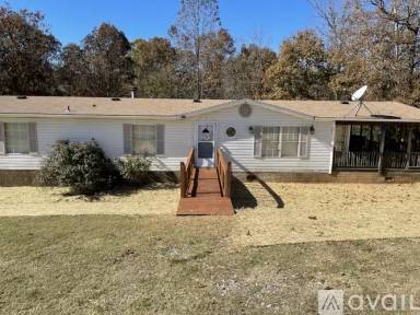 Main picture of 318 County Road 109