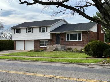 Main picture of 1807 Butztown Rd
