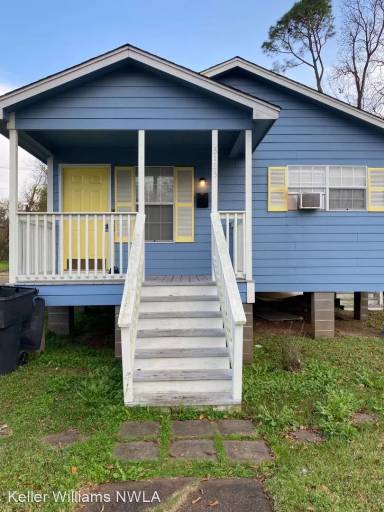 Main picture of 3109 Darien St