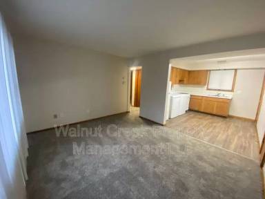Main picture of 780 Oberlin Elyria Rd